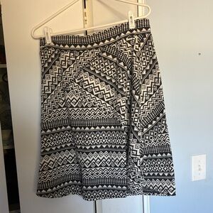 Chic Geometric Black and White A-Line Skirt